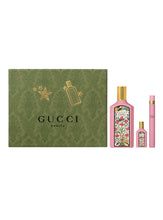 Charger l&#39;image dans la galerie, Gucci Flora Gorgeous Gardenia by Gucci 3PC Set Eau de Parfum
