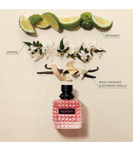 Lade das Bild in den Galerie-Viewer, Born In Roma Valentino Donna by Valentino eau de Parfum
