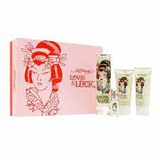 Love & Luck Women Gift Set by Ed Hardy eau de Parfum - PERFUME BOUTIQUE